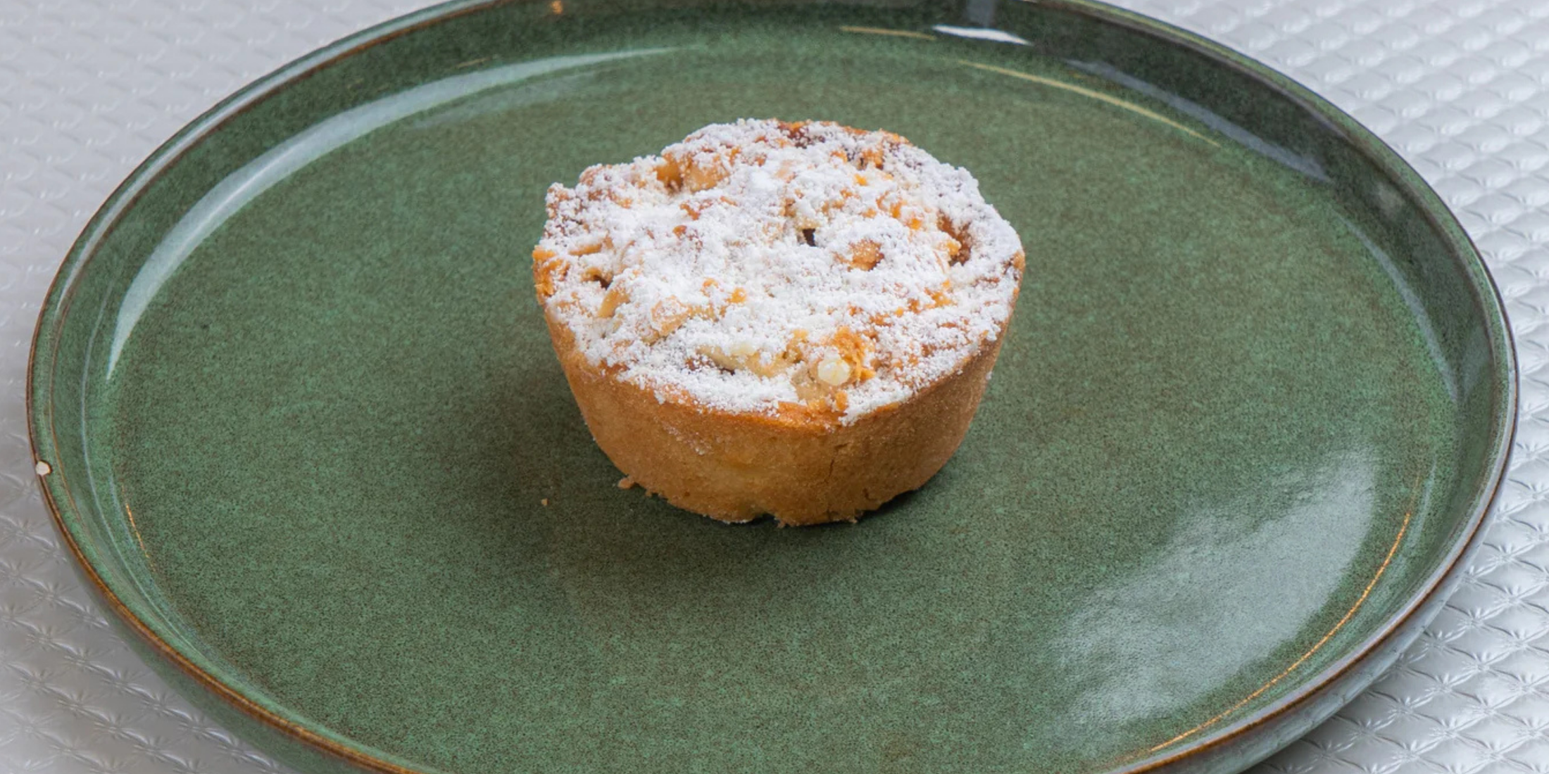 Discover Mussel Cookies and Flaky Almond Apple Cinnamon Cookies