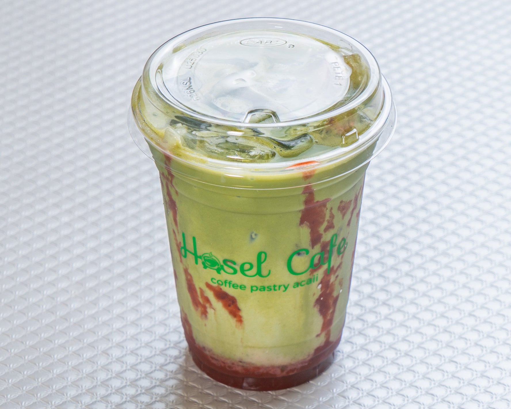 Iced Strawberry Macha Latte 16oz